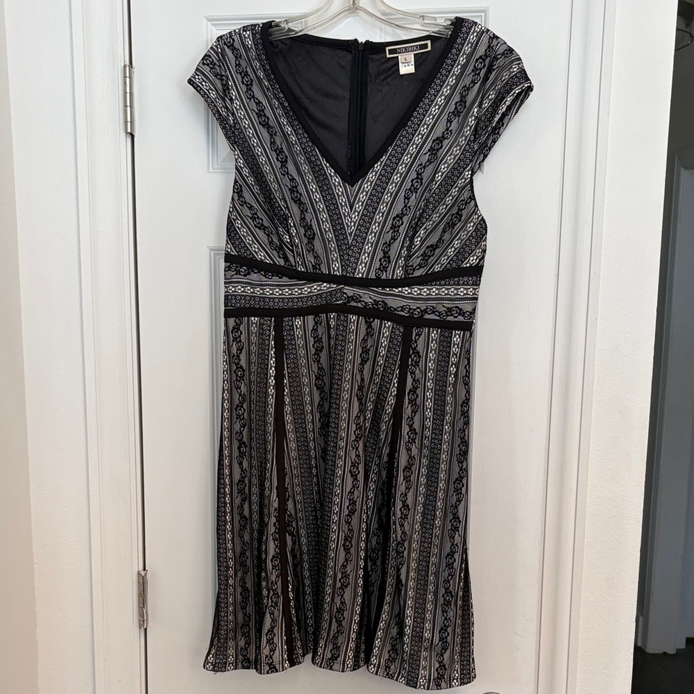 Black and White Lace Overlay Dress by Nikibiki
